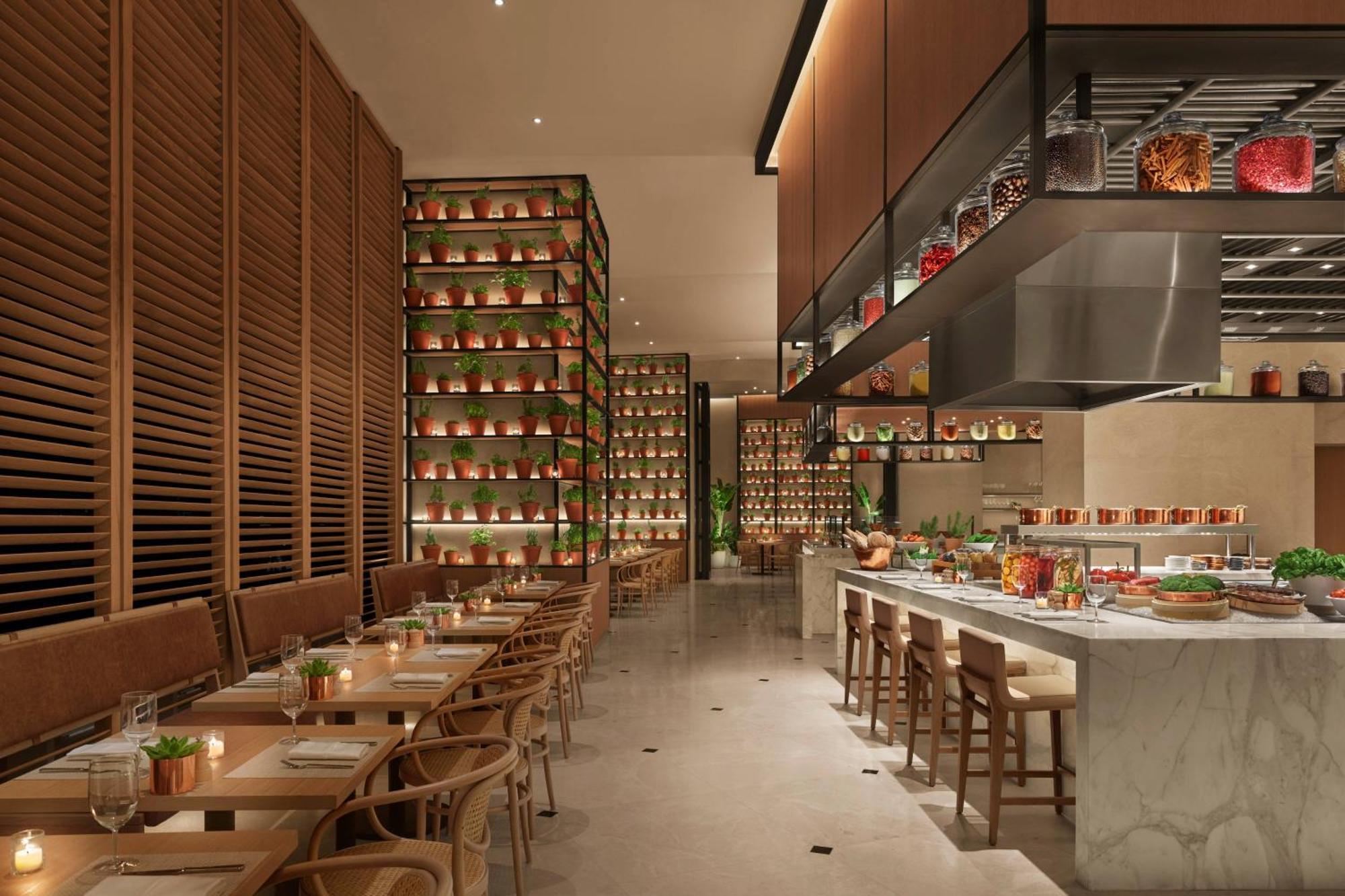The Abu Dhabi Edition Ngoại thất bức ảnh The interior of the restaurant
